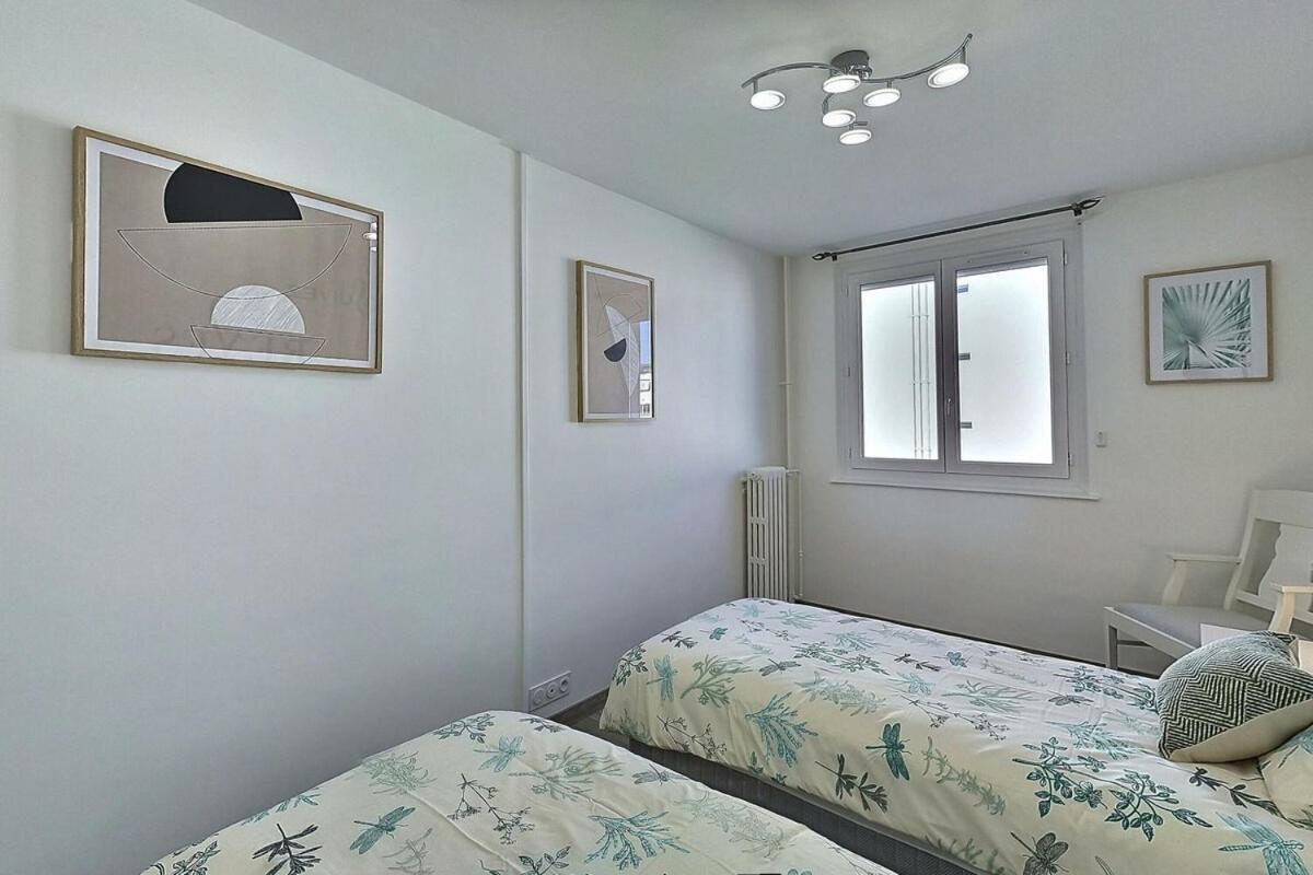 Le Voltaire - gare -WiFi - Balcon - Mon Groom Troyes Esterno foto