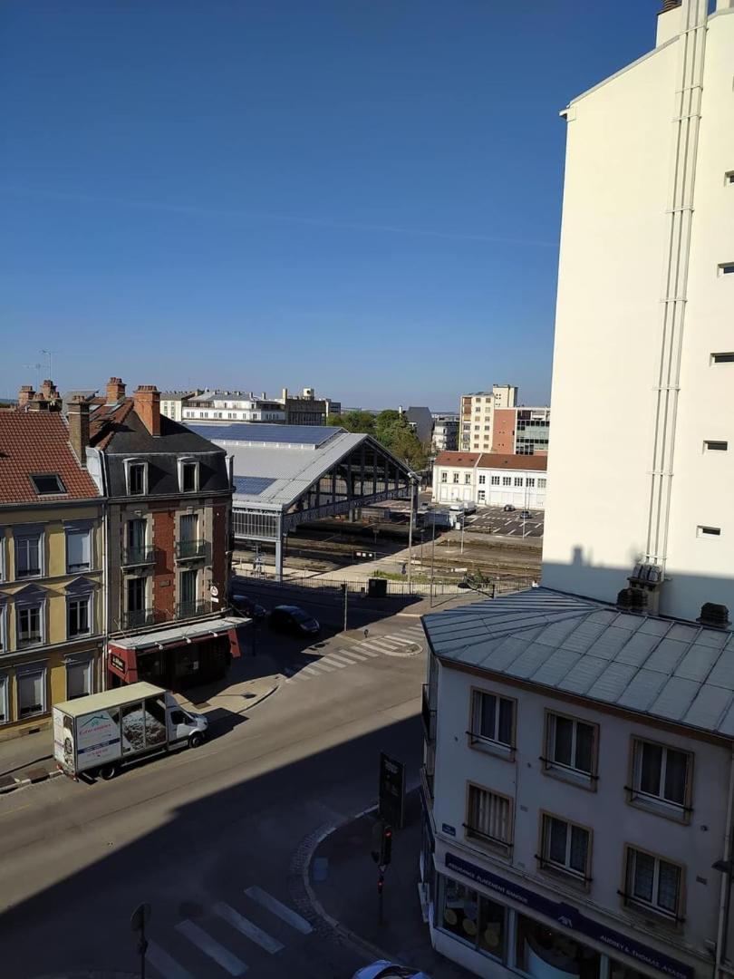 Le Voltaire - gare -WiFi - Balcon - Mon Groom Troyes Esterno foto