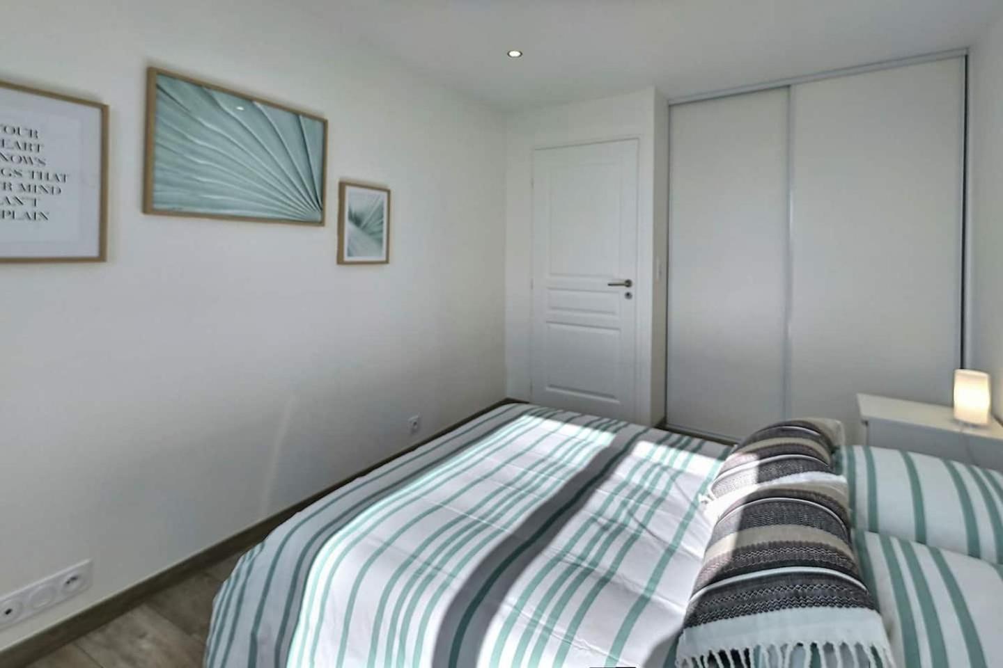 Le Voltaire - gare -WiFi - Balcon - Mon Groom Troyes Esterno foto